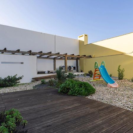 Stylish Apartment With Parking By Lovelystay Lisabona Exterior foto